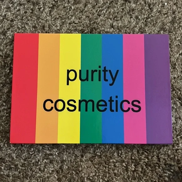 Brand new eyeshadow pallet - Picture 4 of 5